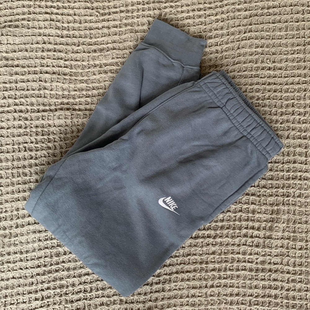 Nike Men's Sportswear Club Fleece Joggers